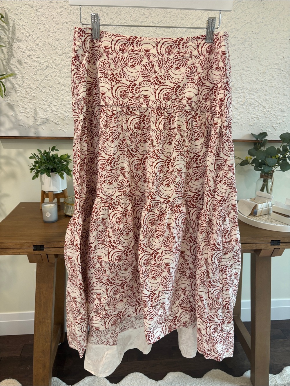 Banana Republic White and Burgundy Tiered Maxi Skirt